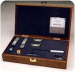 Keysight Technologies Inc. R11644A WR-28 calibration kit, 26.5-40 GHz