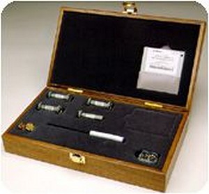 WR-10 W-band calibration kit, 75-110 GHz