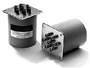 Switch, SP4T, DC-4 GHz, terminated..