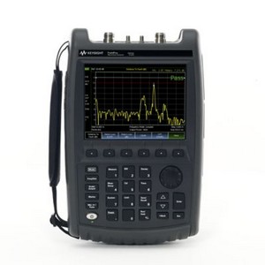 FieldFox 14 GHz Microwave Analyzer