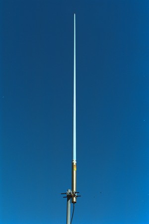 Antenna Radome - LMR 2-Way Land Aviation Marine - 405-440 MHZ 6 dBd - DIM 2.75